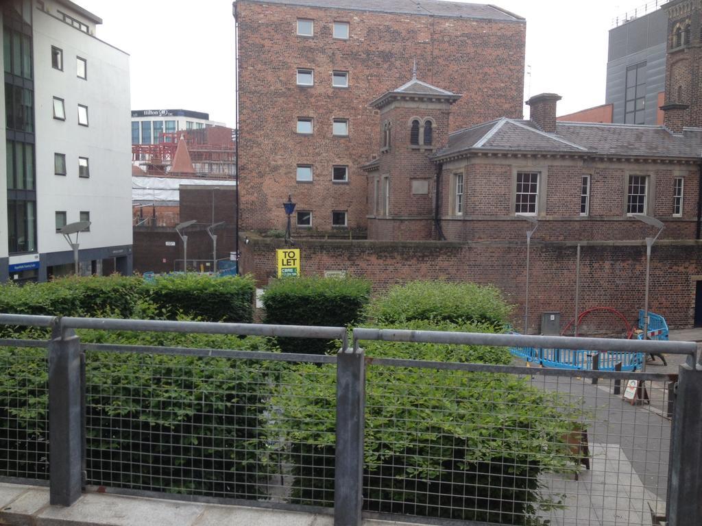Campbell Square Apartment 3 Liverpool Ngoại thất bức ảnh