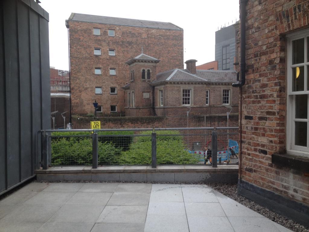 Campbell Square Apartment 3 Liverpool Ngoại thất bức ảnh