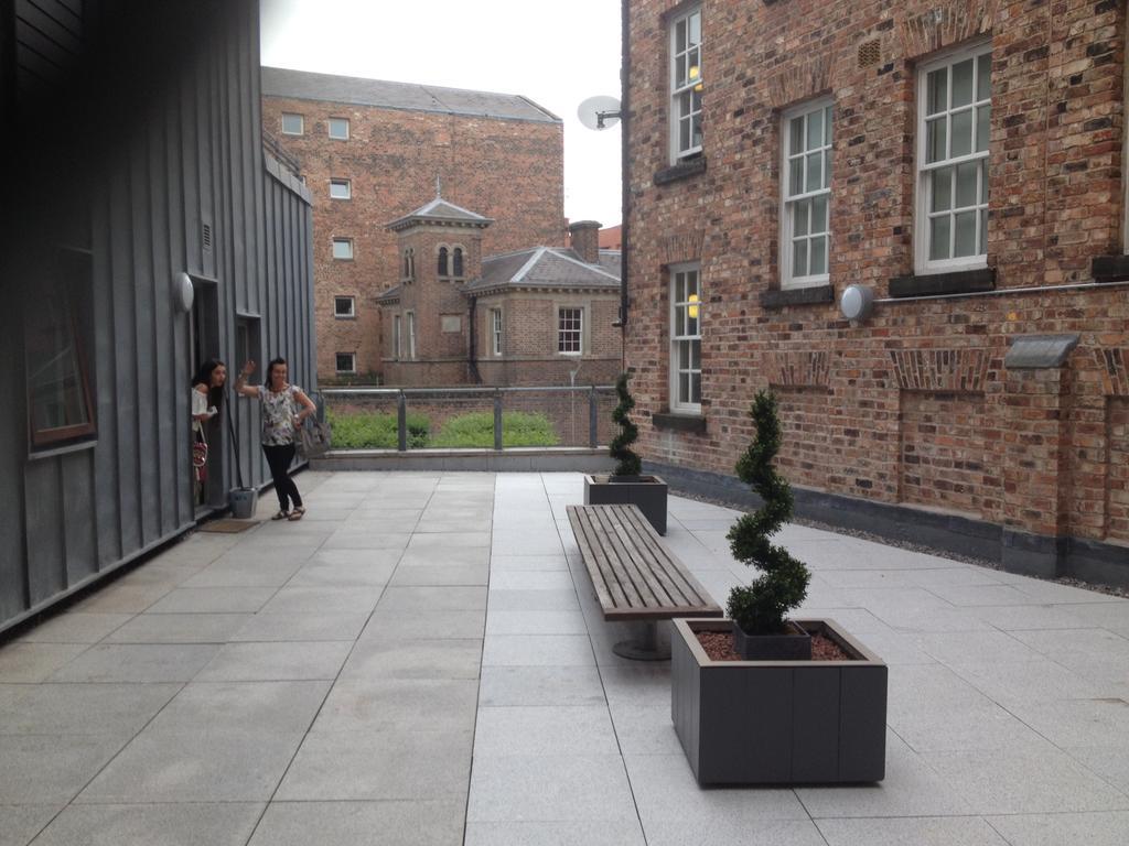 Campbell Square Apartment 3 Liverpool Ngoại thất bức ảnh